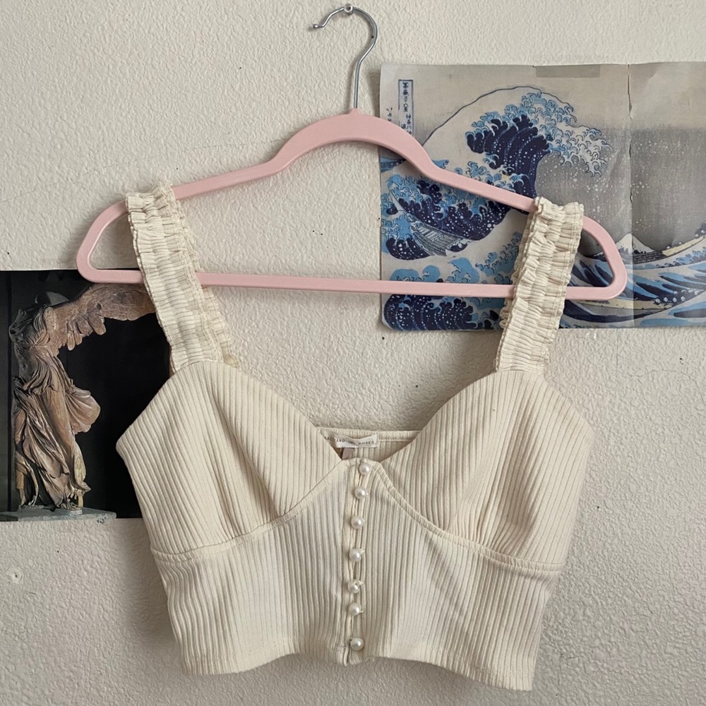 Backyard Roses NWOT Crop Top with Pearl Buttons